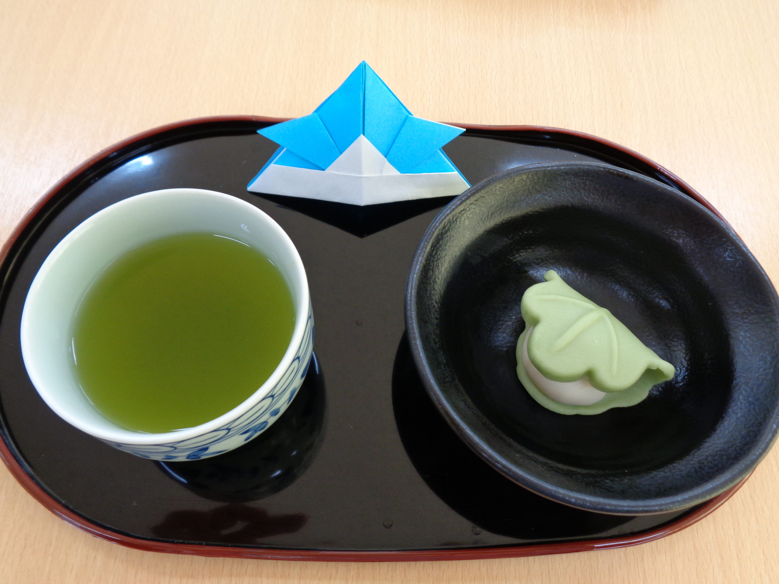 【特別養護老人ホーム白根そよ風の杜】和菓子の日