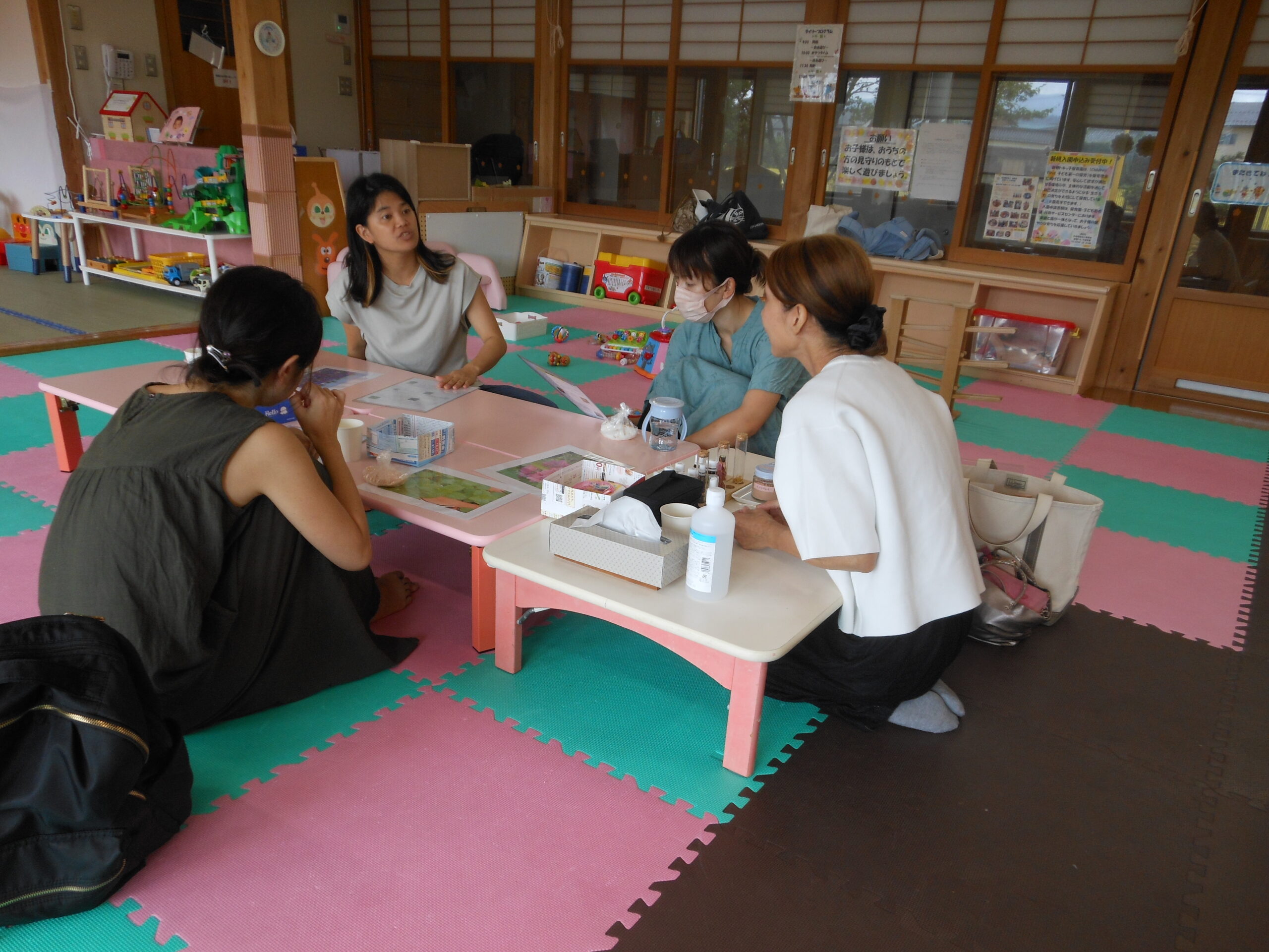 手ごねアロマソープ作り【地域子育て支援センター・トキっ子ひろば】