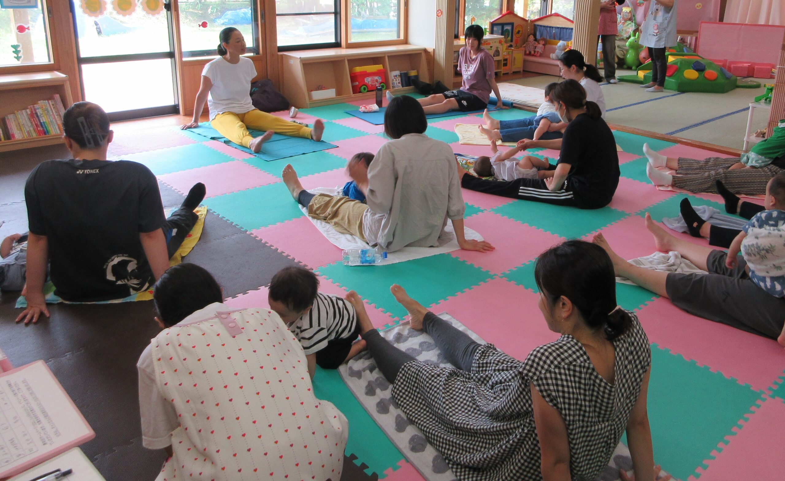 ママのためのリラックス・ヨガ【地域子育て支援センター・トキっ子ひろば】