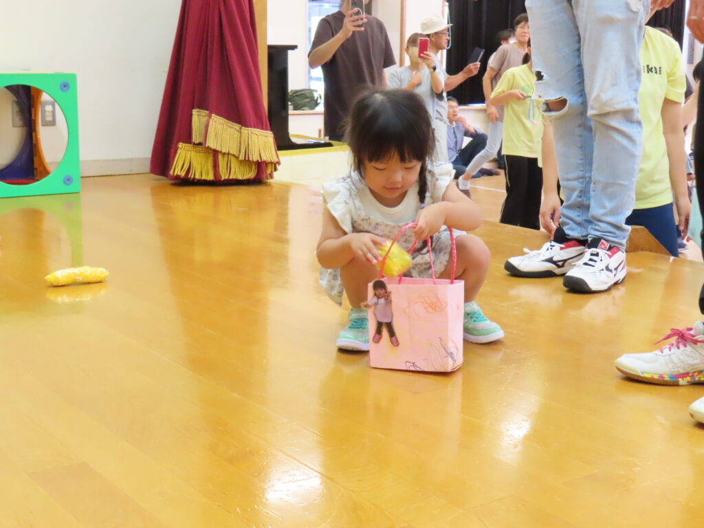 くだもの、みーっけ!