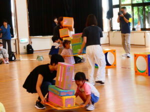 よいしょ、よいしょ