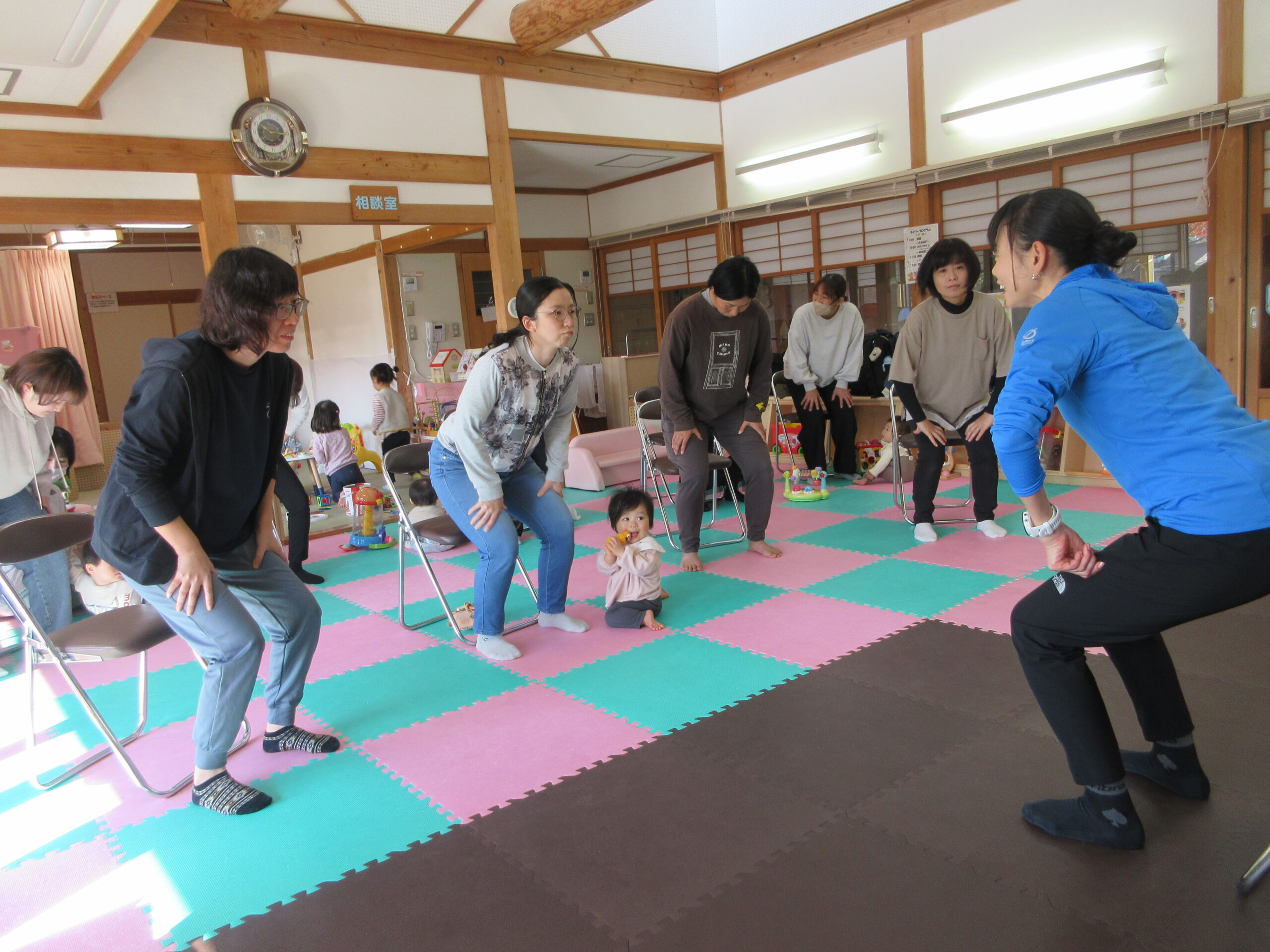 ママのための体操教室【地域子育て支援センター・トキっ子ひろば】