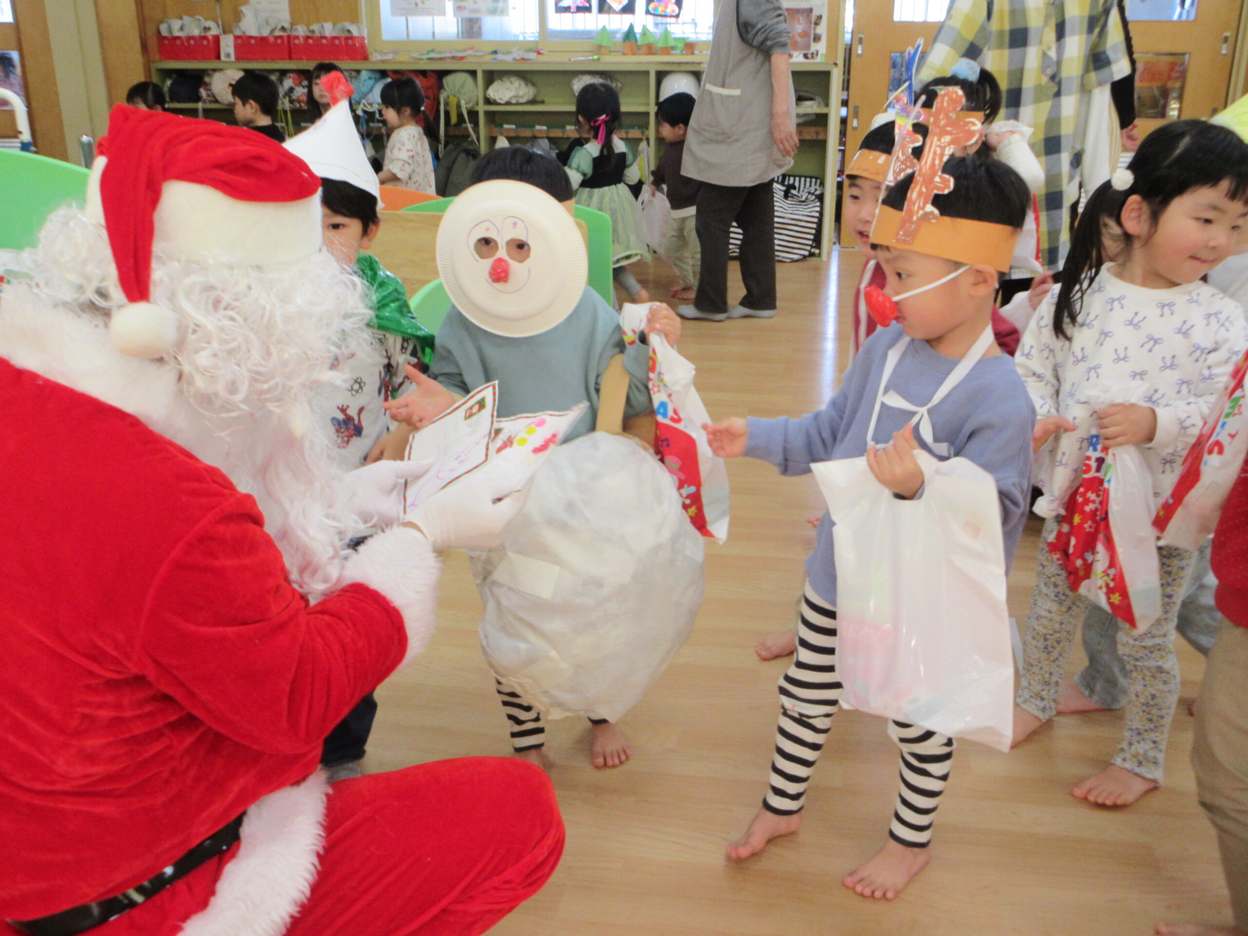 かめだなかの保育園