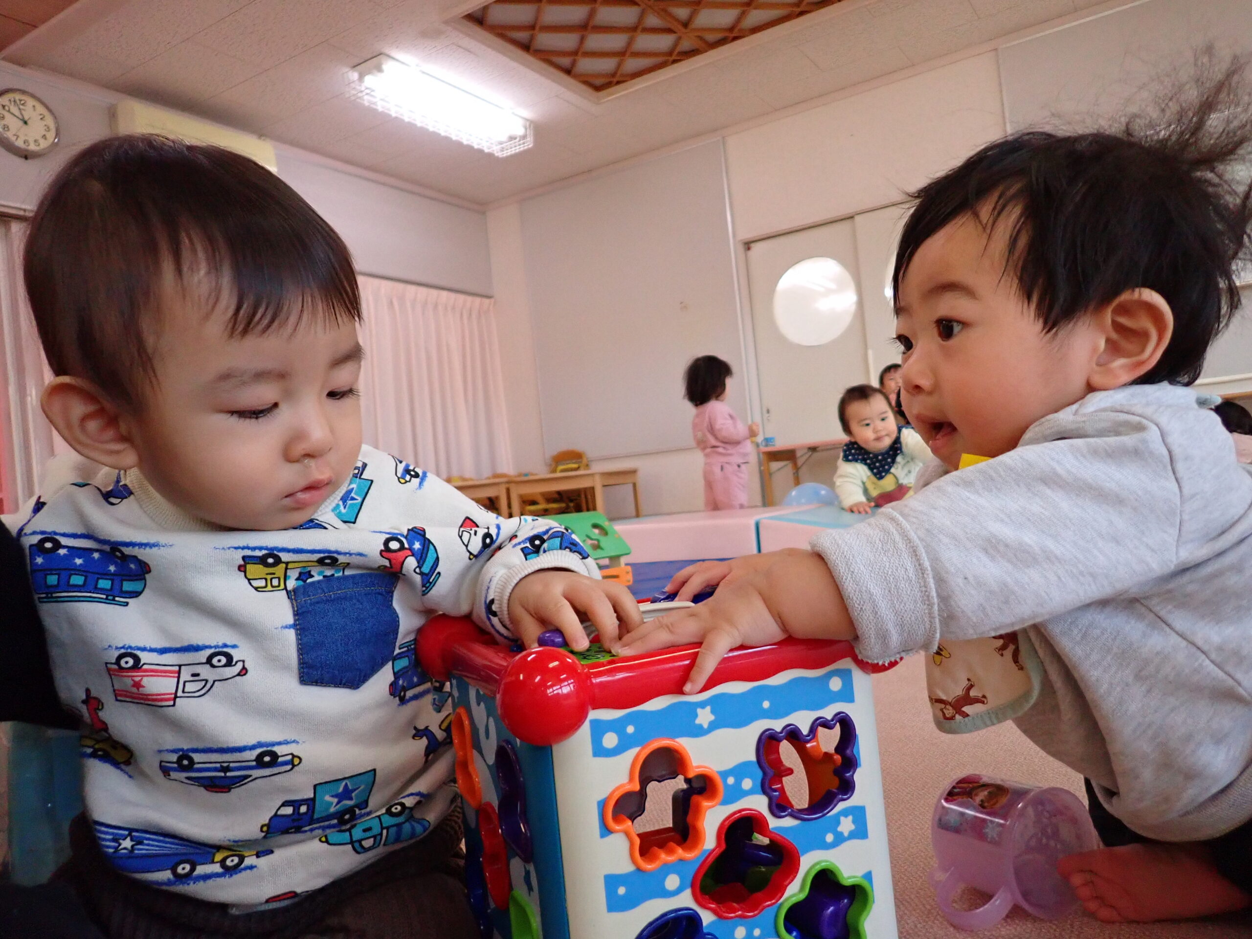 好きな遊びを楽しんでいます！【真野第一保育園　ひよこ組】