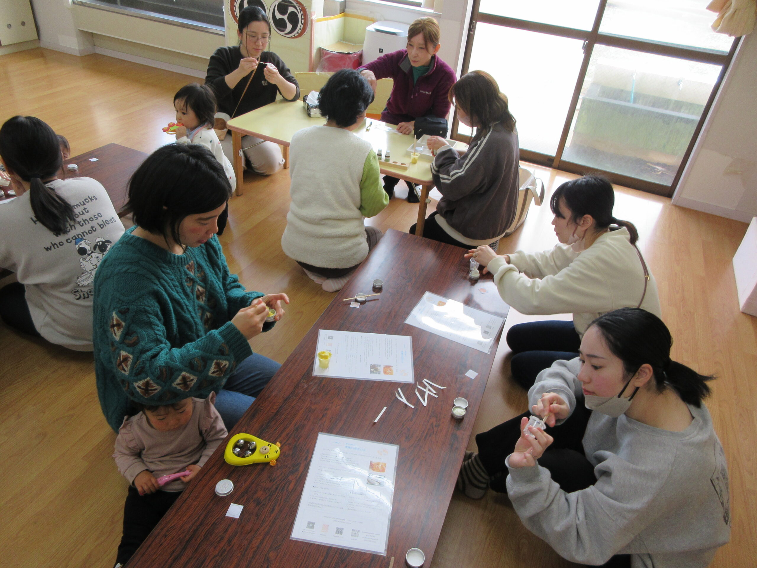 アロマハンドクリーム作り：支援センターまのワンピース