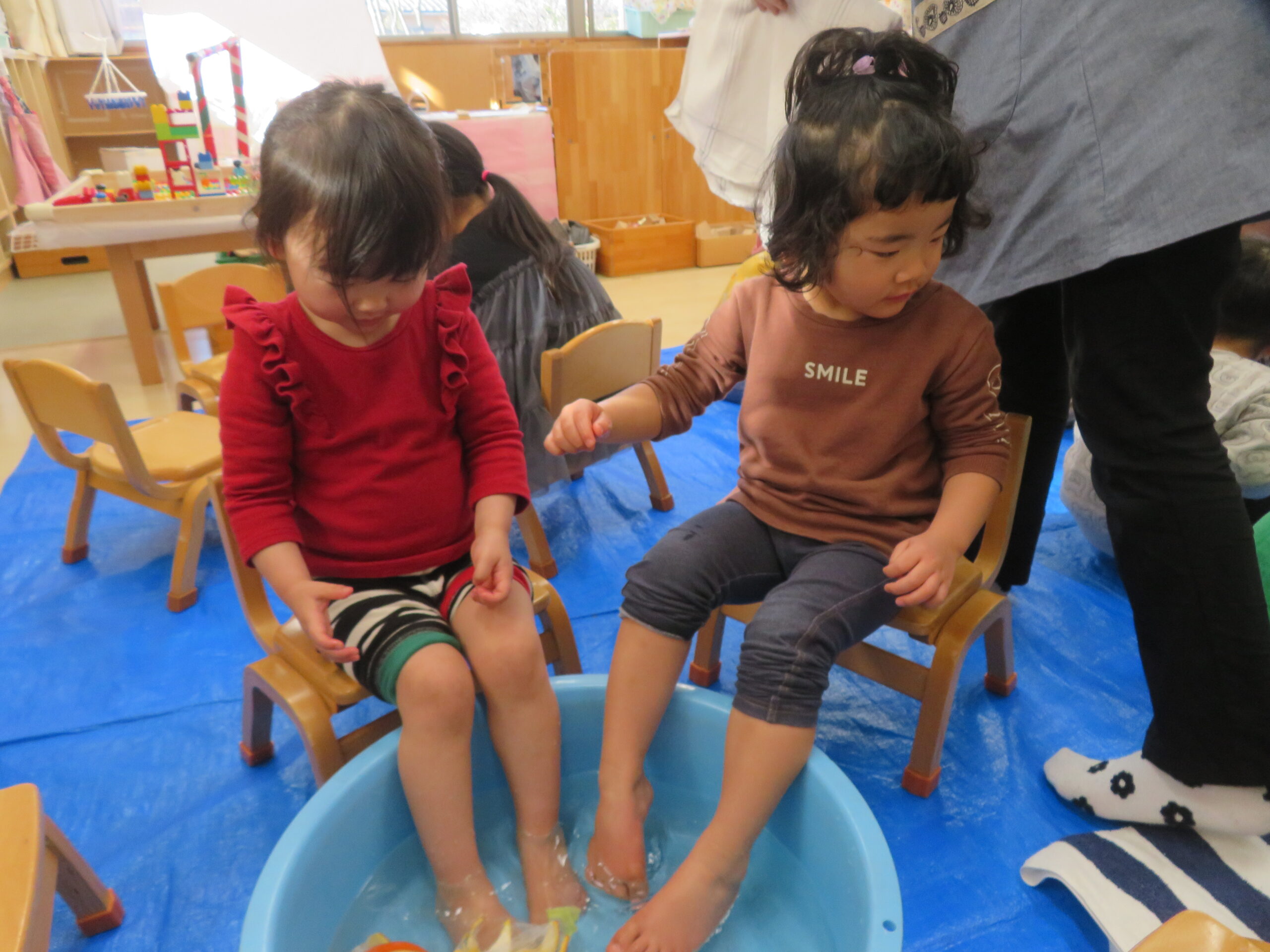 😊遊コスモス小新保育園　～２歳児おひさま組　２月のお誕生日会～😊