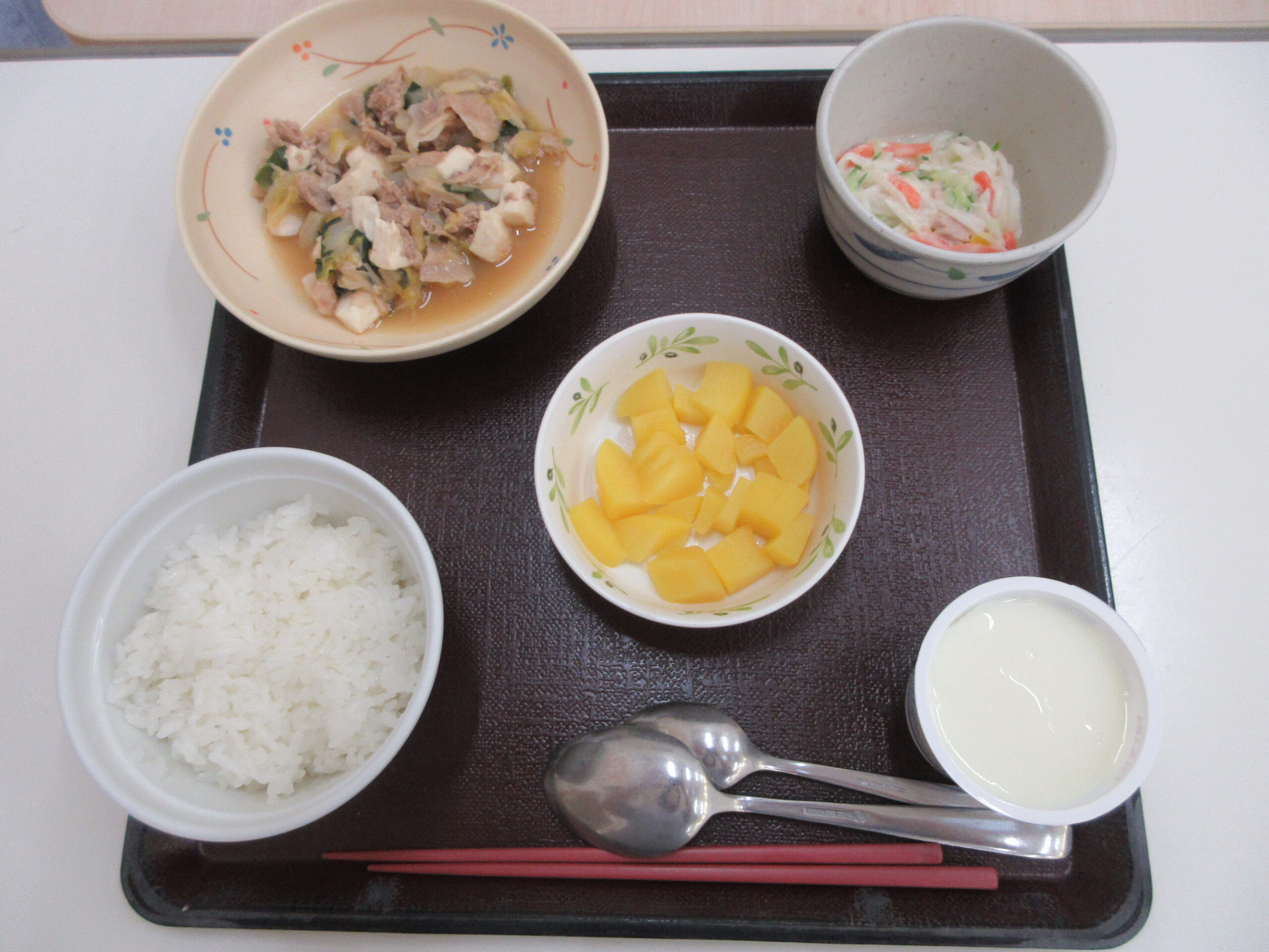 世界の料理【ショートステイなかの】