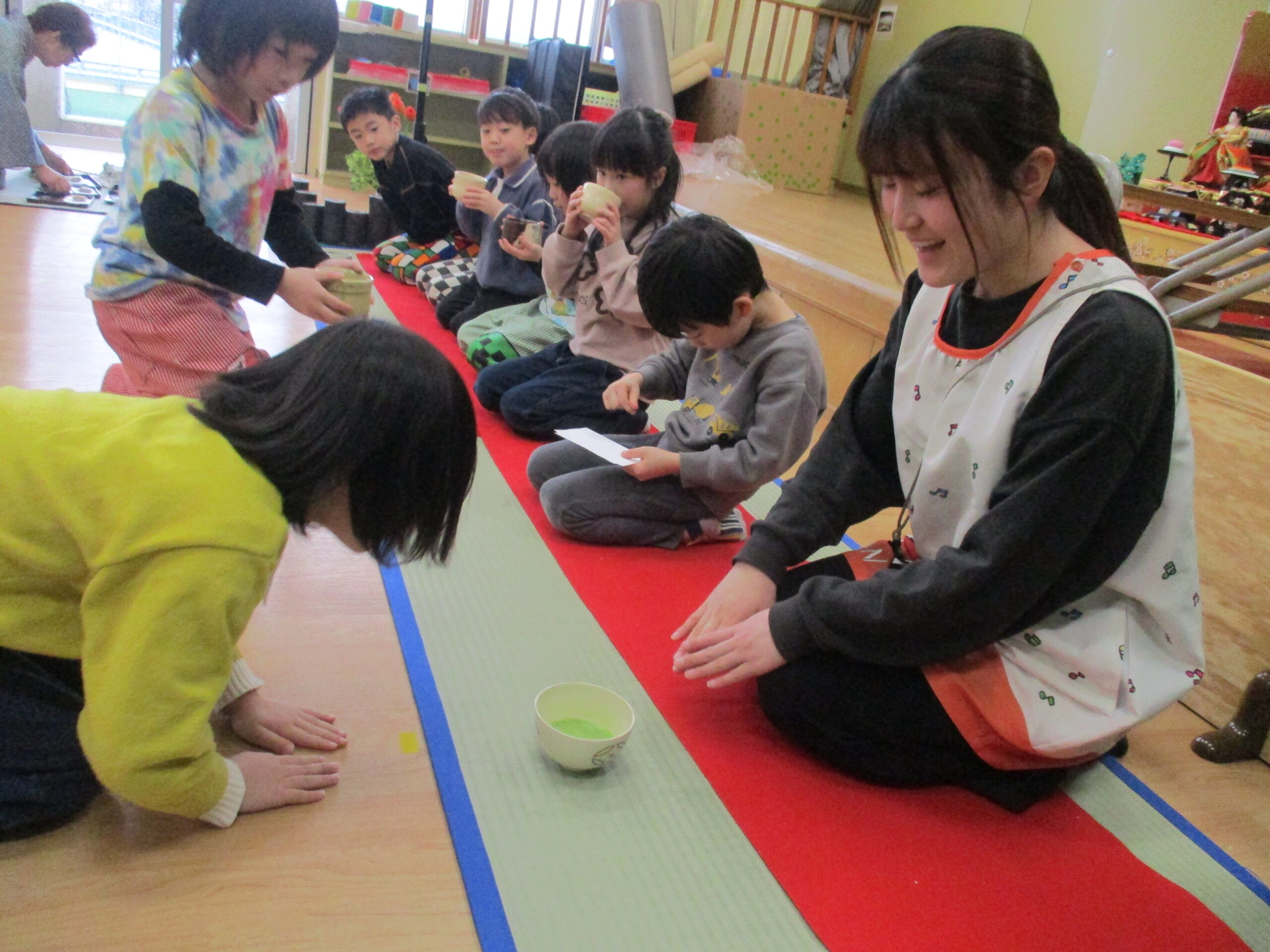 【かめだなかの保育園】ひなまつり集会＆お茶会🍵